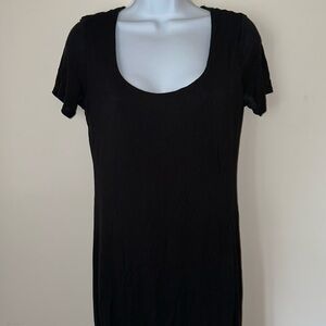 SHORT SLEEVE BLACK LOUNGE DRESS